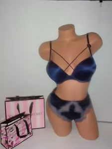 Victoria's Secret Bombshell push up + 2 cups logo band & brazilian blue 32D/S - Picture 1 of 4
