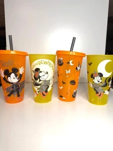 Disney Zak Halloween Tassen Glow in Dark Set 4 Mickey Minnie 2 Deckel Strohhalme 2022 - Bild 1 von 14