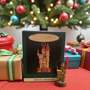 Vintage Hallmark Keepsake Miniature Ornament Christmas Castle Artists Favorites - Picture 1 of 7
