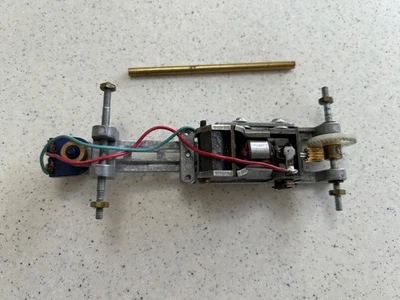 CHASIS DINÁMICO con MOTOR PITTMAN funciona bien, solo tienes que añadir tus ruedas #1 Foto 1 de 2