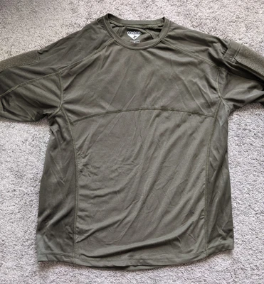 CONDOR MEN SMALL BASE LAYER UNDER T-SHIRT GREEN HUNTING FIELD WARM WINTER - Image 1 of 4