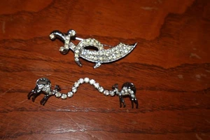 Shriner Rhinestone Camel Chain Fez Tassel Holder & Sword Pin Ex Condition - Picture 1 of 3