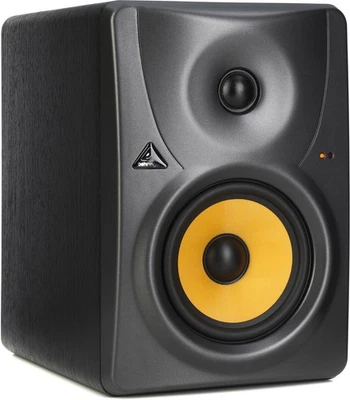 Behringer Truth B1030A 5.25 inch Powered Studio Monitor - Image 1 of 4
