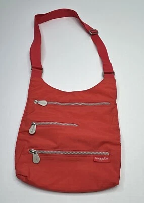 Baggallini Bandolera Cartera Bolso de Hombro Bolsillos con Cremallera Correa Ajustable Rosa Coral Foto 1 de 4