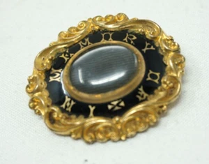 Victorian Antique Tight Woven Black HAIR Mourning IN MEMORY OF Brooch Pin Gold - Picture 1 of 12