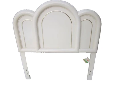 Cabecero Doble Lacado Borde Dorado Color Crema Foto 1 de 4