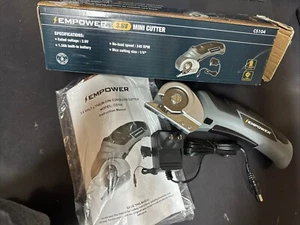 Cortador rotativo multiusos inalámbrico EMPOWER 3,6 V - gris - NUEVO - V44386 - Imagen 1 de 2
