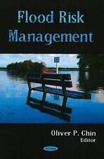 Flood Risk Management by Oliver P. Chin (English) Paperback Book