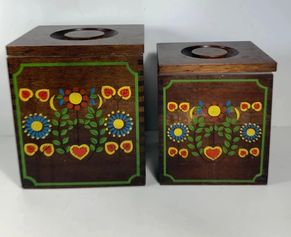 Set of 2 Vintage Folk Art Wooden Nesting Caddies with Plastic Liners - Image 1 of 4