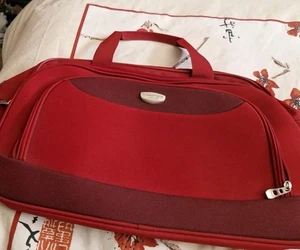 Hampton Weekend Reisetasche - rot - Bild 1 von 7