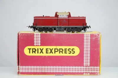 TRIX EXPRESS, H0, DC, TE 2267, Diesel-Lok V 100 1009 der DB, bespielt, in OVP - Bild 1 von 4
