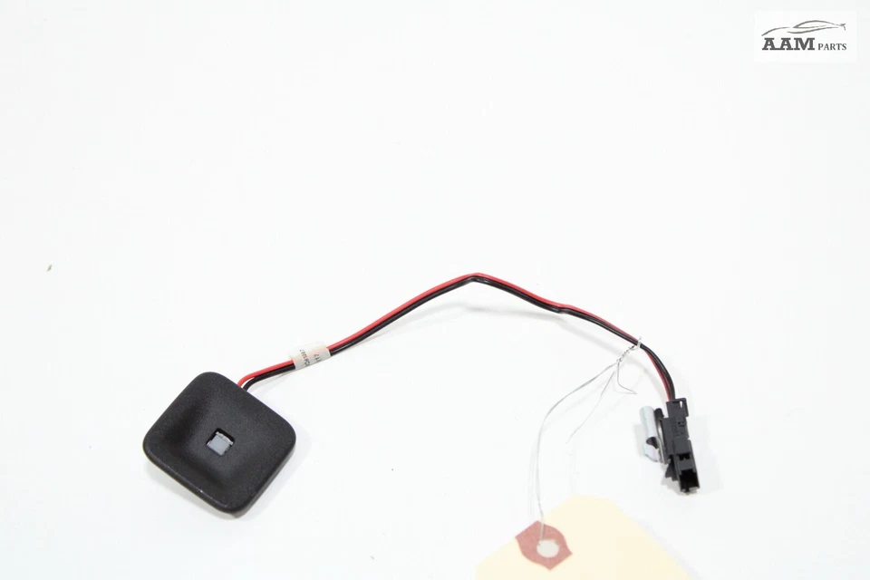 2017-2019 GMC ACADIA FRONT CENTER DASH SUPPORT BRACKET INTERIOR LIGHT OEM - Image 1 of 4