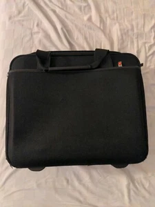 Swiss Army Suitcase with wheels - Picture 1 of 7