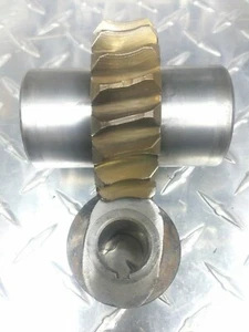 Ariens ST-1236 Schneefräse Schnecke Zahnradsatz 52400900 Wellenmanschette 02406400 SPAREN! - Bild 1 von 4
