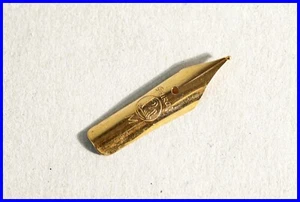 Pelikan New Old Stock spare nib M gold plated for M 100 - M 150 fountain pens - Picture 1 of 3