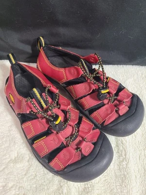 Keen H2 Newport Sandalias Impermeables de Senderismo Cuero Rojo EE. UU. 4 Foto 1 de 4