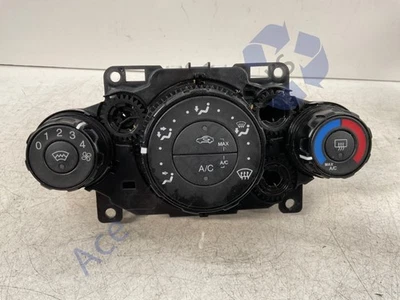 Ford Fiesta ST-2 Mk7.5 13-17 Facelift Climate Control Panel 8A6T18549 - Image 1 of 4