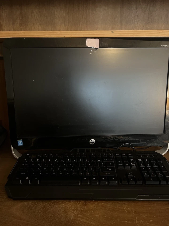 hp pavilion 23 all-in-one desktop computer - Image 1 of 4