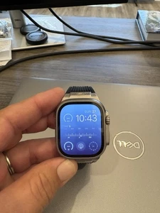 Apple Watch Ultra 2 49mm Unlocked Cellular+GPS Sapphire Crystal extra bands - Photo 1 sur 18