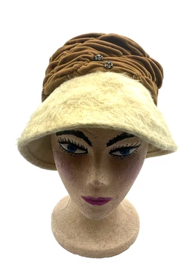 Sombrero de cubo Cloche vintage blanco fieltro lana acanalado bronceado terciopelo estrás cuentas Foto 1 de 4