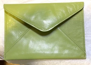 Grün Leder Umschlag/Druckknopf Tasche/Geldbörse mit schwarzem Inneren, 7" B x 5" H - Bild 1 von 4