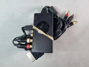 Original Xbox Advanced AV Pack OEM con Cable S-Video (X08-25261) PROBADO - Imagen 1 de 3