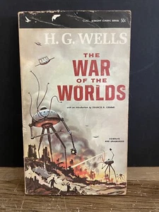 Vintage THE WAR OF THE WORLDS by H.G. Wells 1964 Paperback - Picture 1 of 7