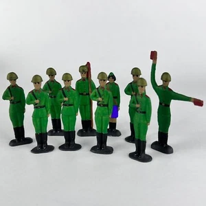 Set 10 Soldiers Vintage Soviet Iron Tin Toy Red Army Military USSR WW2 Painted - Picture 1 of 8