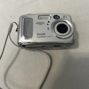 Kodak EasyShare CX6330 3.1MP Digital Camera PARTS ONLY - Picture 1 of 4