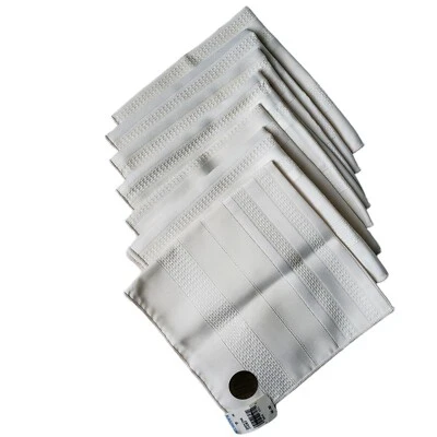 Mervyns Vintage Napkins Set of 7 - Image 1 of 4