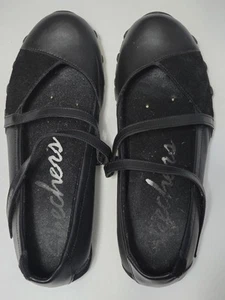 Schwarze Damenschuhe Größe 8,5 von Skechers mit Riemen SN 22039 - Bild 1 von 7