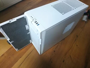 Fractal Design Define R3 | Intel 2600K | Corsair 32GB | Gainward GTX 980 Phantom - Bild 1 von 17