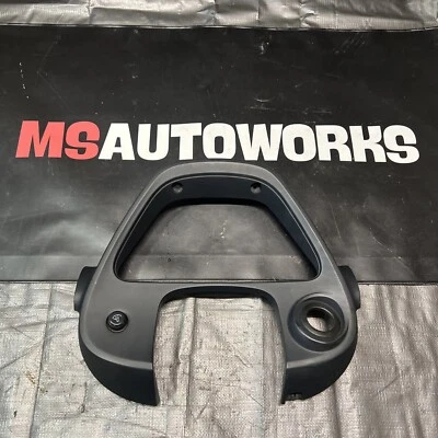 01-05 Lexus IS300 Panel de instrumentos negro Borde Medidor Cuadro Bisel OE 55411-53010 Foto 1 de 4