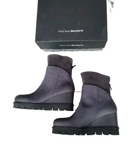 Botines PATRIZIA BONFANTI NANA 100 % cuero nobuck azul/gris UK7/EU40 RRP£255 - Imagen 1 de 22