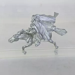 Gandalf das weiß berittene Pferd Zauberer Metall Herr der Ringe Mini (ohne Stab) - Bild 1 von 7