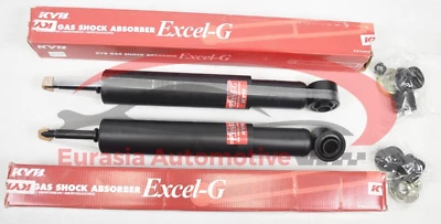 Amortiguadores traseros izquierdo y derecho KYB para Toyota FJ Cruiser 2010-2014 Foto 1 de 2