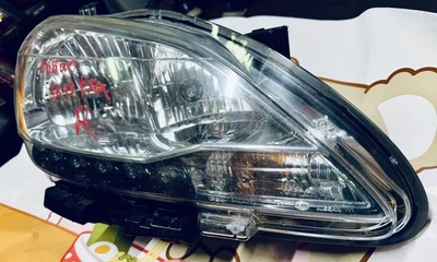 Faro derecho halógeno Nissan Sentra 2013-2015 OEM lado del pasajero usado   Foto 1 de 4