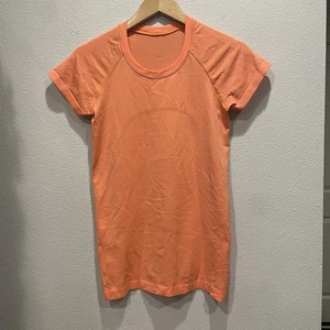 Lululemon Swiftly Tech Short Sleeve Orange Top Tee Lightweight Run Yoga SZ 6 S - Picture 1 of 5