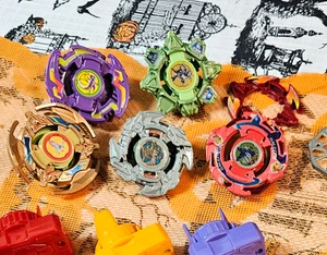 Takara Beyblade Lot - Galzzly Driger Dranzer Wyborg Draciel - Plastic Gen - Bild 1 von 18