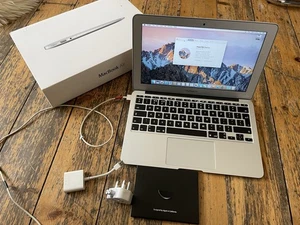 11-inch Apple Macbook Air 1.7GHz i5 4GB RAM 128GB SSD A1465 Mid 2012 24254 - Picture 1 of 3