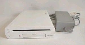 Nintendo Wii U nur Konsole WUP-001(03) 8GB weiß - PAL getestet - mit Netzteil - Bild 1 von 8