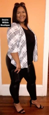 Faux Leather Sassy Tights.  — 第 1/2 张图片