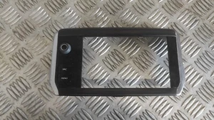 Cache Contour Afficheur Ecran GPS - PEUGEOT 208 I (1) - 9673861377 - Picture 1 of 3