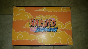 SIN ZAPATOS Naruto X Crocs CAJA Hombre’s 8 Mujer’s 10 SOLO CAJA Zueco Clásico Itachi - Imagen 1 de 9