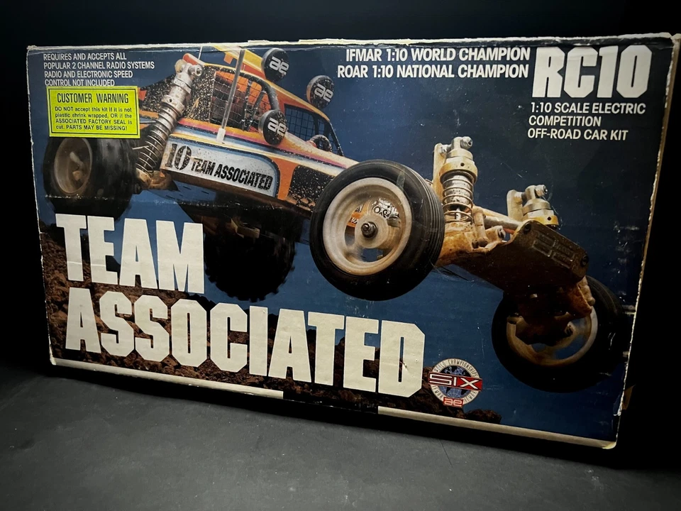 Vintage Team Associated Rc10 Buggy Gold with original box and instructions - Image 1 of 4