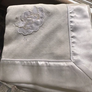 NOS Bright Future Heirlooms Baby Blanket Receiving Angel Cloud Satin Trim/Back - Picture 1 of 7