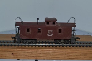 Revell HO Scale Wooden Caboose Southern Pacific SP #4070 - Bild 1 von 5