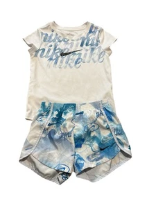 Girls Nike Short Set Size 6 - Picture 1 of 4