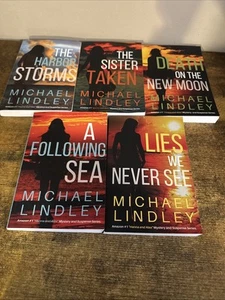 Michael Lindley lot of first 5 trade paperback books in Hanna and Alex Series - Foto 1 di 2