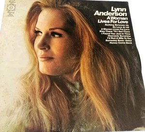 Lynn Anderson A WOMAN LIVES FOR LOVE KH 30760 1971 LP EX Vinyl Vtg - Picture 1 of 2